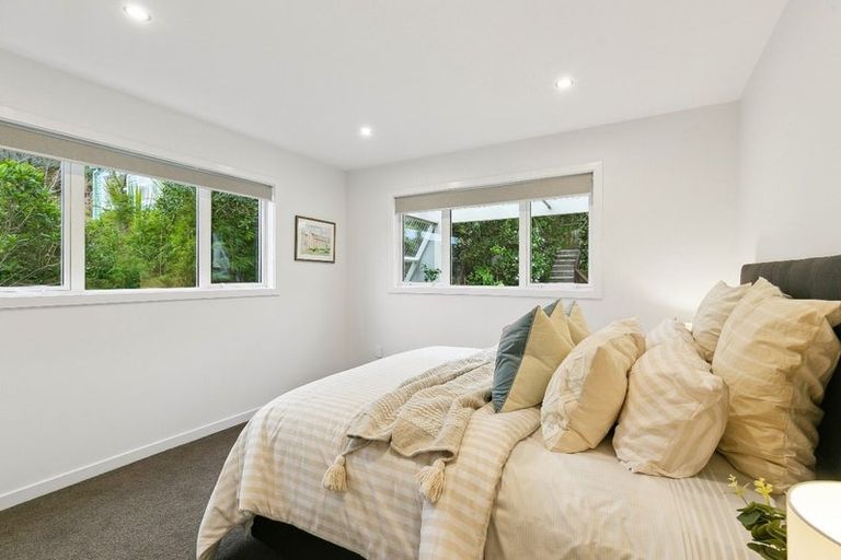 Photo of property in 11 Rutland Way, Wadestown, Wellington, 6012