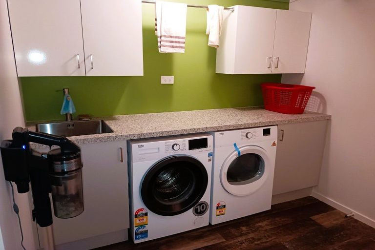 Photo of property in 1a Menzies Street, Westport, 7825