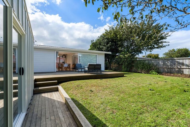 Photo of property in 1206 Papamoa Beach Road, Papamoa Beach, Papamoa, 3118