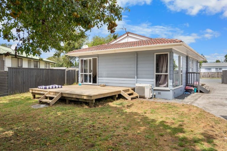 Photo of property in 35 Purcell Place, Melville, Hamilton, 3206