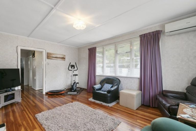 Photo of property in 47 Judd Crescent, Naenae, Lower Hutt, 5011