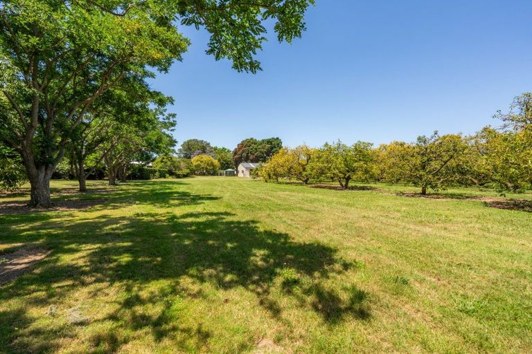 Photo of property in 790 Main Road North, Bay View, Napier, 4182