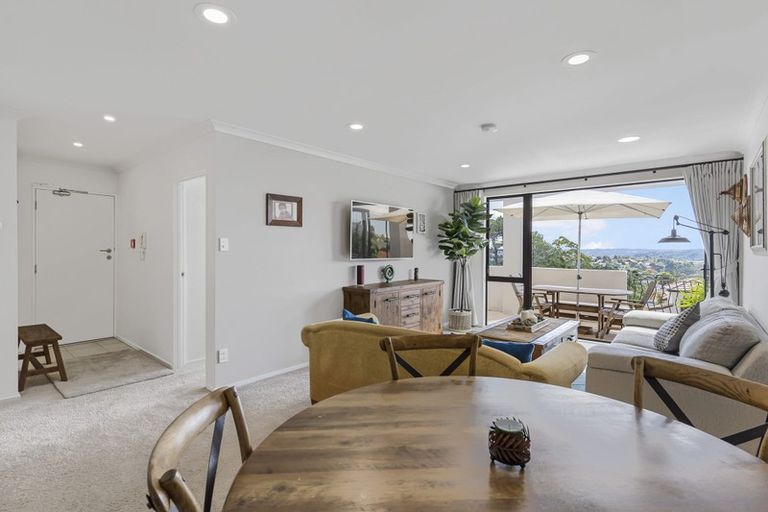 Photo of property in 3/8 Monte Cassino Place, Birkdale, Auckland, 0626