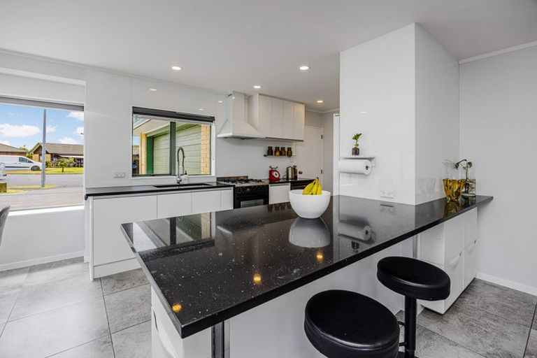 Photo of property in 47 Davington Way, Burswood, Auckland, 2013