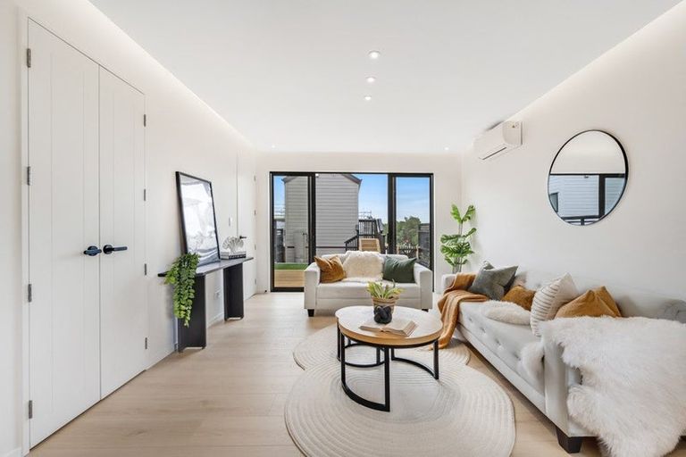 Photo of property in 26 Toetoe Street, Westgate, Auckland, 0814
