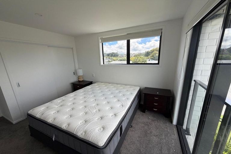 Photo of property in 10/172 Don Buck Road, Massey, Auckland, 0614