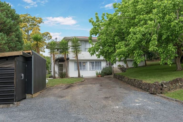 Photo of property in 14 Freyberg Place, Howick, Auckland, 2014