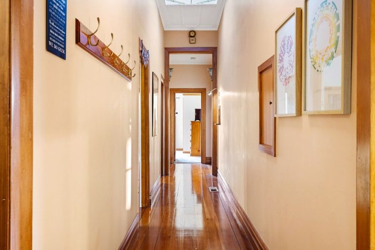 Photo of property in 7 Lucy Road, Bluff Hill, Napier, 4110