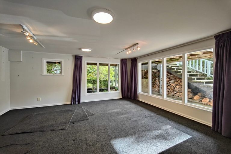 Photo of property in 183 South Karori Road, Karori, Wellington, 6012