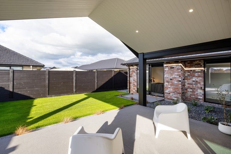 Photo of property in 36 Isobel Hodgson Drive, Cambridge, 3434