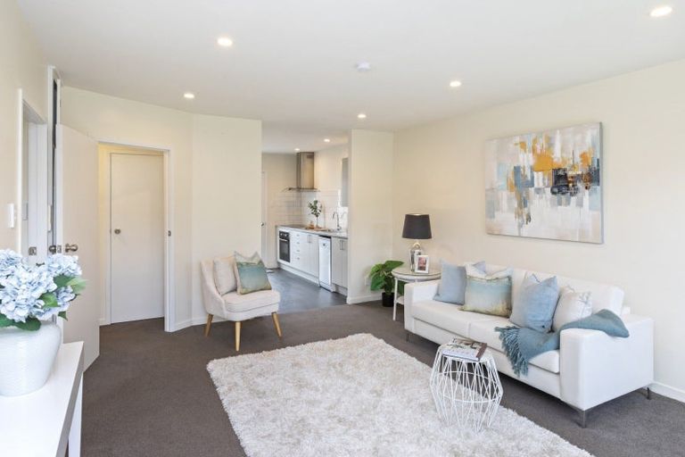 Photo of property in 1/5 Coles Place, St Albans, Christchurch, 8014