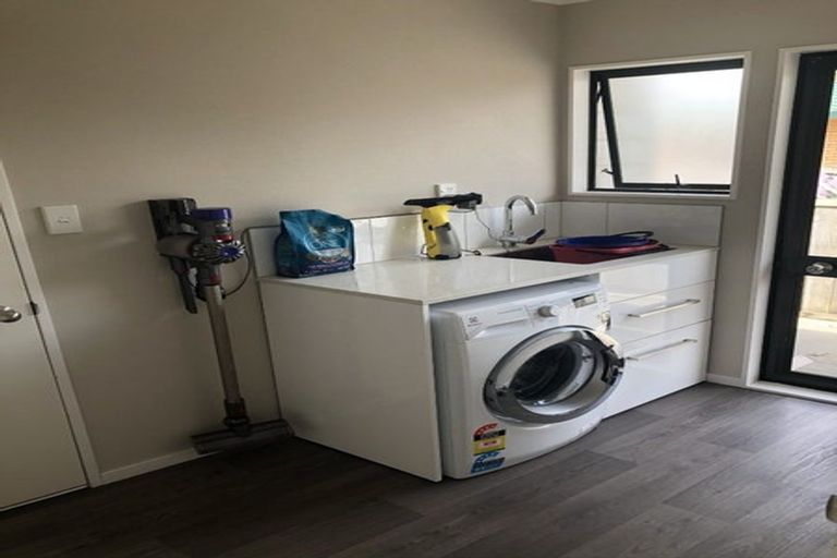 Photo of property in 58 Mahonia Place, Pyes Pa, Tauranga, 3112