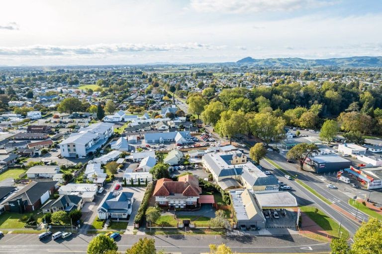 Photo of property in 70 Queen Street, Cambridge, 3434