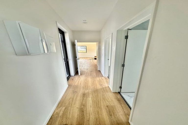 Photo of property in 4 Jutland Road, Pukekohe, 2120