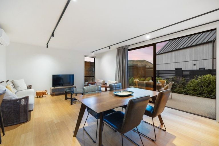 Photo of property in 5 Escalator Avenue, Jacks Point, 9371