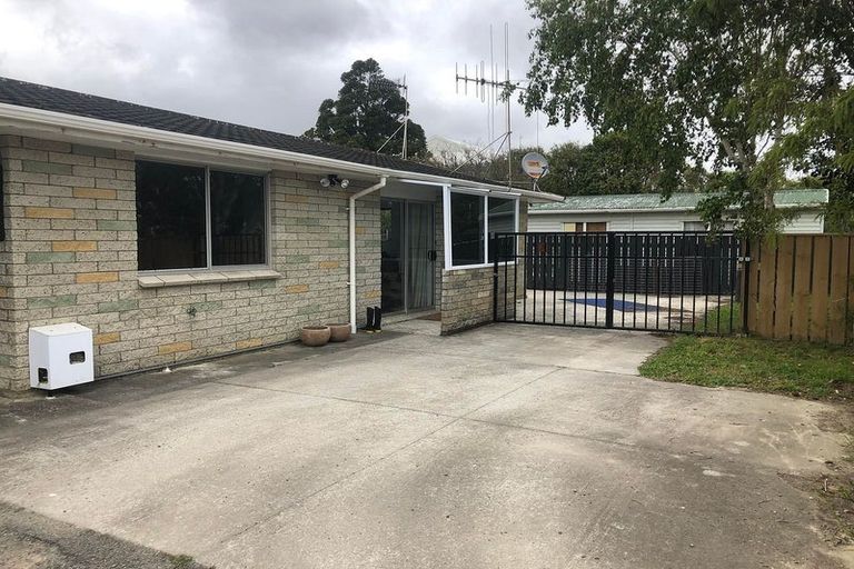 Photo of property in 64a Te Rauparaha Street, Otaki, 5512