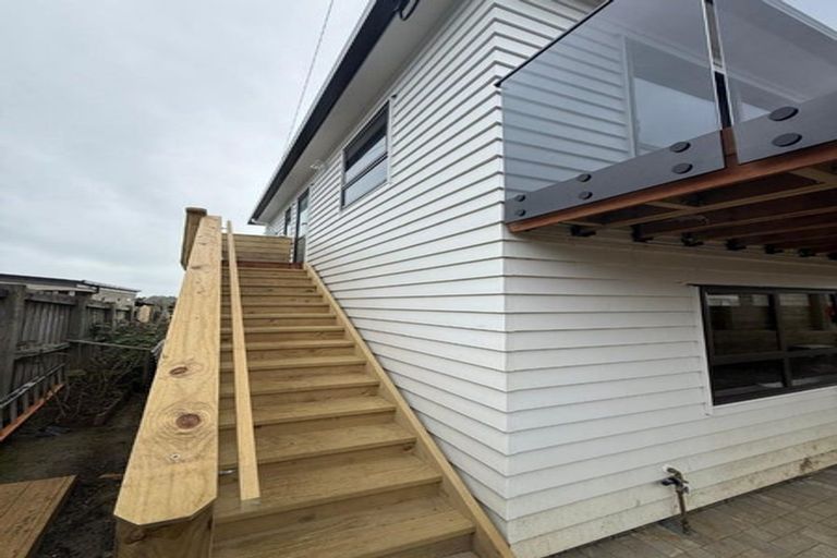 Photo of property in 128 Birkdale Road, Birkdale, Auckland, 0626