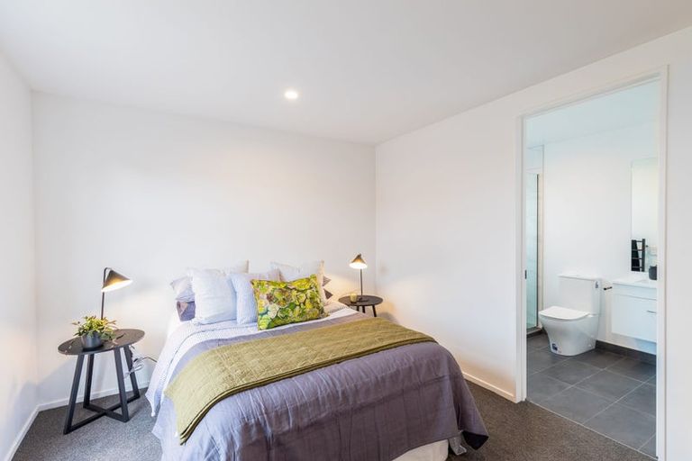 Photo of property in 10/206 Geraldine Street, Edgeware, Christchurch, 8013