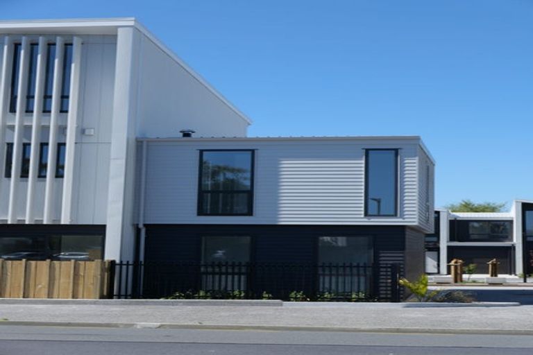 Photo of property in 39 Kamahi Place, Paraparaumu, 5032