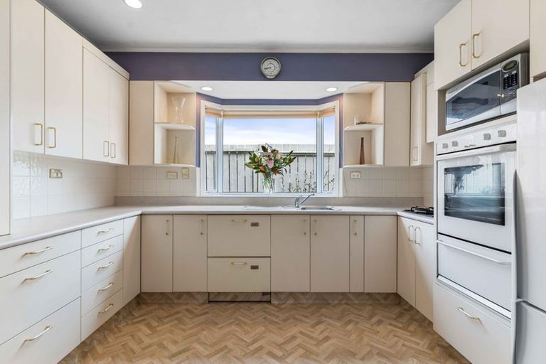 Photo of property in 214 Rangi Avenue, Whangamata, 3620