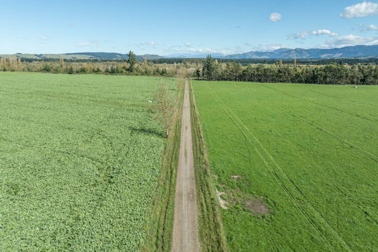 Photo of property in 375 Stonyflat Road, Loburn, Rangiora, 7472