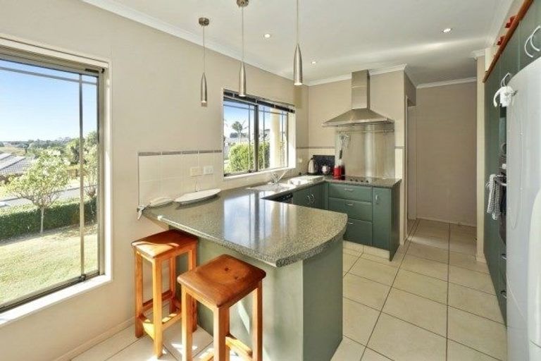 Photo of property in 56 Norm Freeman Drive, Te Puke, 3119