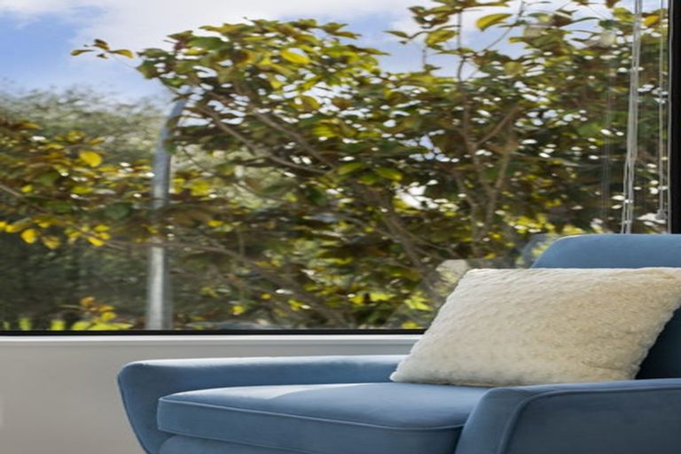 Photo of property in 10a Egret Court, Unsworth Heights, 0632