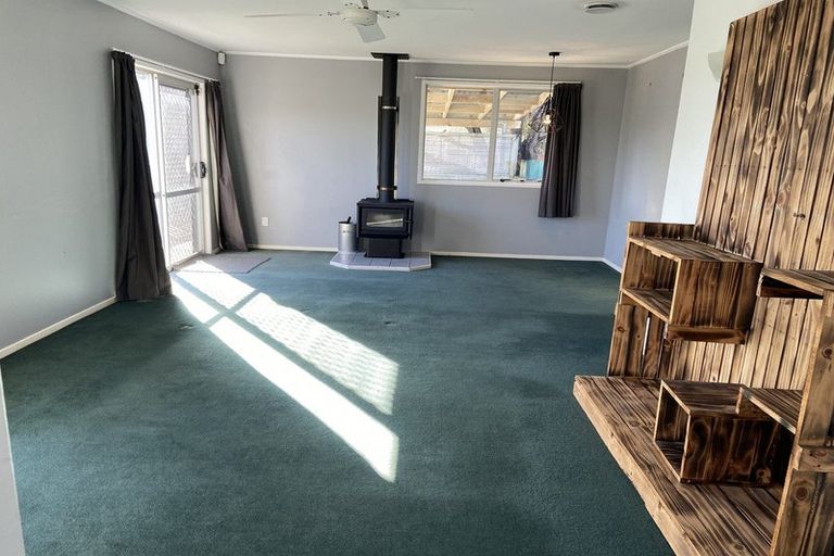 Photo of property in 10 Kellett Road, Ranui, Auckland, 0612