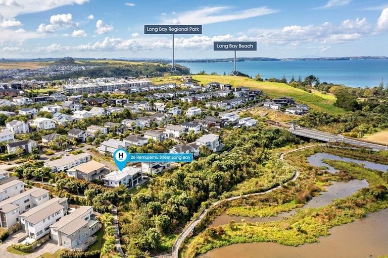 Photo of property in 26 Remuremu Street, Long Bay, Auckland, 0630