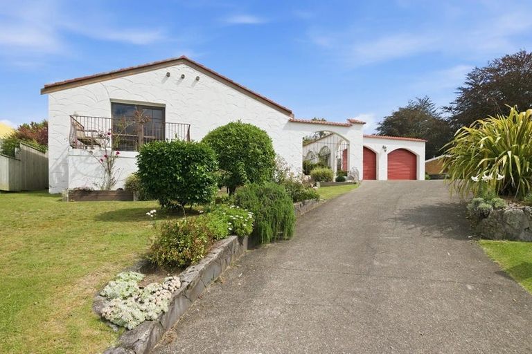 Photo of property in 3 Willmott Place, Springfield, Rotorua, 3015