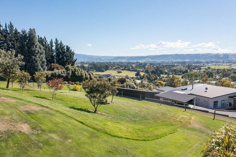 Photo of property in 15 Fairmile Drive, Kinmont Park, Mosgiel, 9024