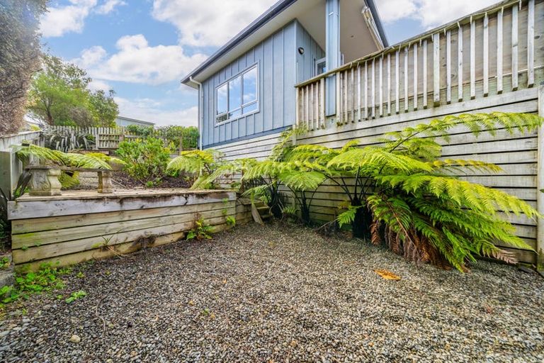 Photo of property in 13a Riverstone Drive, Riverstone Terraces, Upper Hutt, 5018