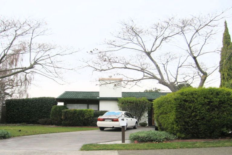 Photo of property in 21 Avondale Road, Taradale, Napier, 4112