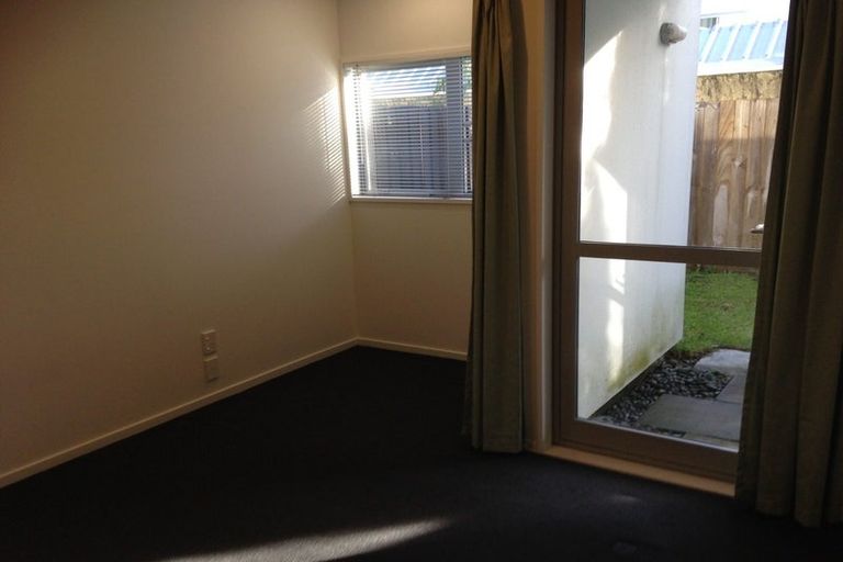 Photo of property in 137a Geraldine Street, Edgeware, Christchurch, 8013