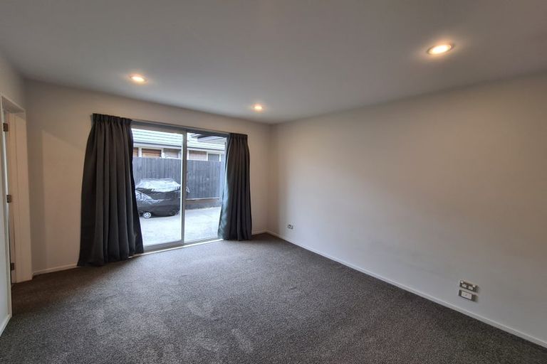 Photo of property in 6 Ronaldson Lane, Wigram, Christchurch, 8042