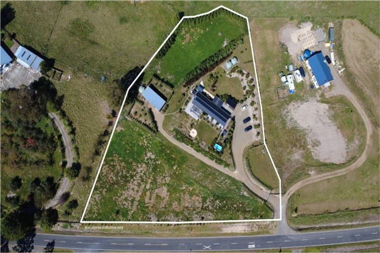 Photo of property in 64b Racecourse Road, Waipawa, 4210