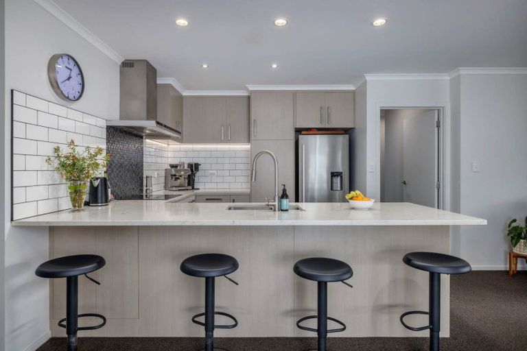 Photo of property in 36 Alderton Drive, Kerikeri, 0230