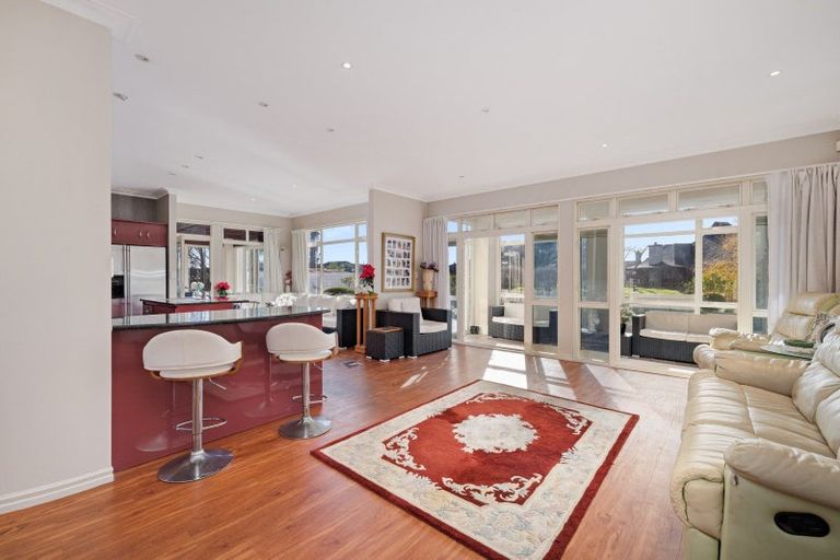 Photo of property in 76 Santa Barbara Drive, Papamoa Beach, Papamoa, 3118