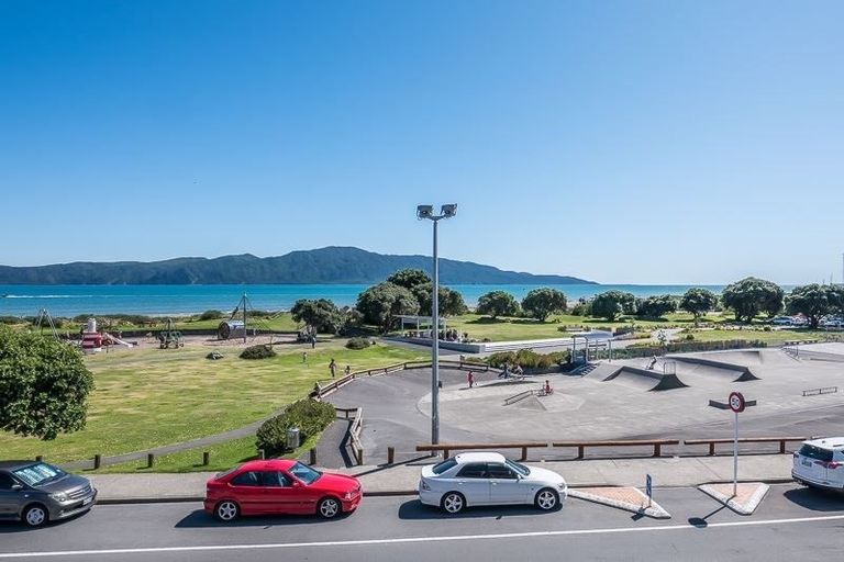 Photo of property in 4-u16 Seaview Road, Paraparaumu Beach, Paraparaumu, 5032