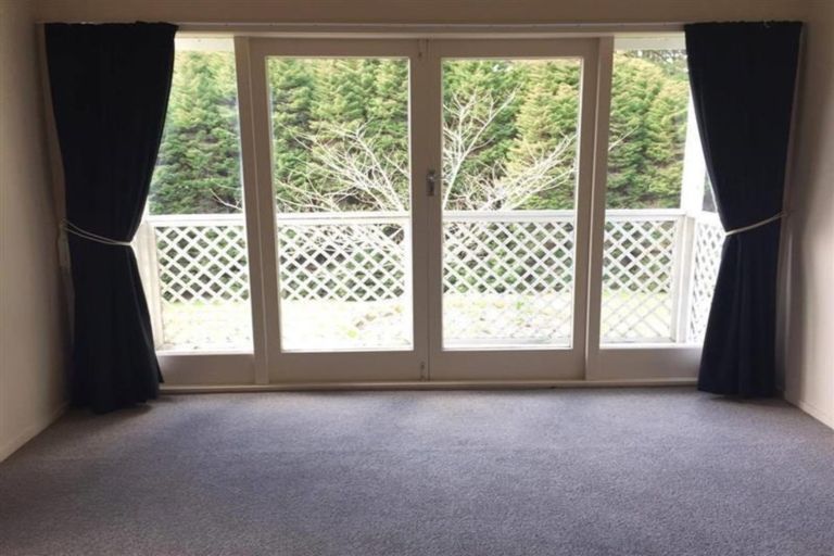 Photo of property in 12a Croft Lane, Riverhead, Albany, 0793