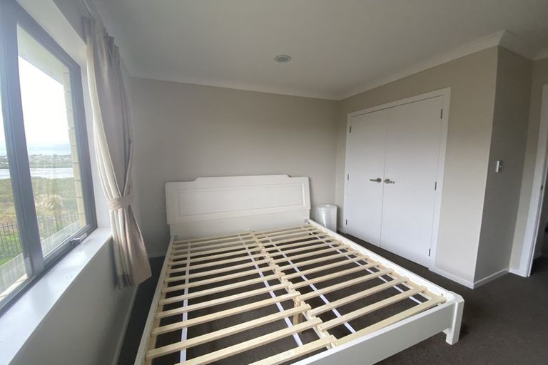Photo of property in 9 Iwinuku Court, Wattle Downs, Auckland, 2103