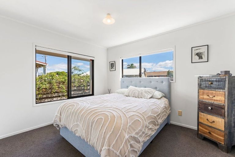 Photo of property in 30 Percy Road, Papamoa Beach, Papamoa, 3118