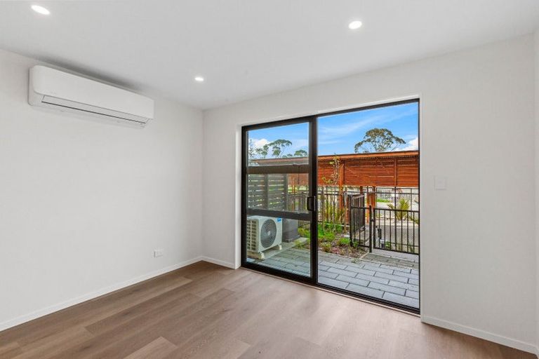 Photo of property in 6/85 Selo Street, Glen Eden, Auckland, 0602