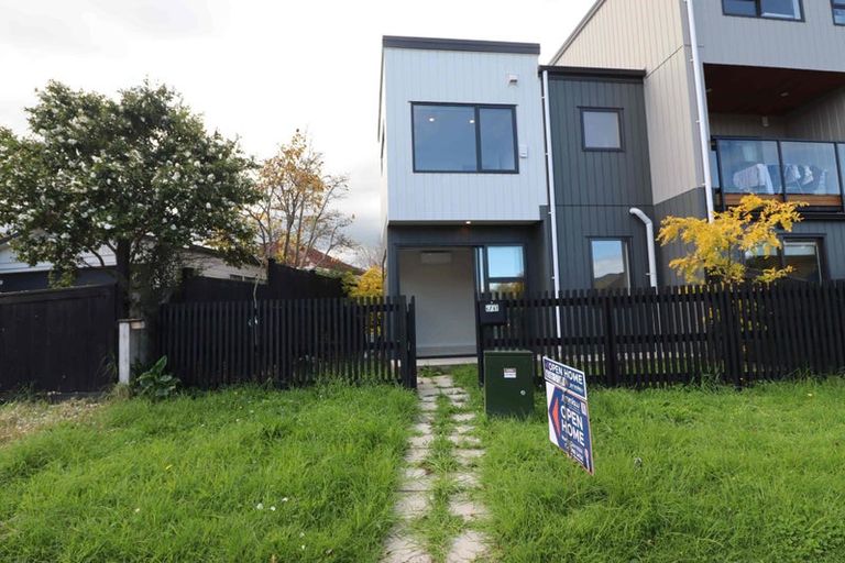 Photo of property in 4/67 Kervil Avenue, Te Atatu Peninsula, Auckland, 0610