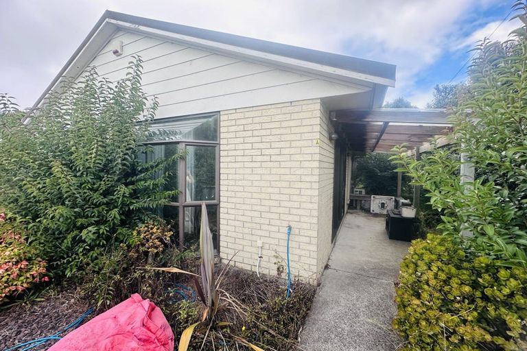 Photo of property in 383 Hobsonville Road, Hobsonville, Auckland, 0618