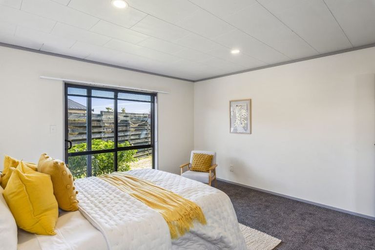 Photo of property in 50 Langdale Avenue, Paraparaumu, 5032