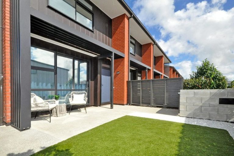 Photo of property in 64 Walter Merton Road, Hobsonville, Auckland, 0616