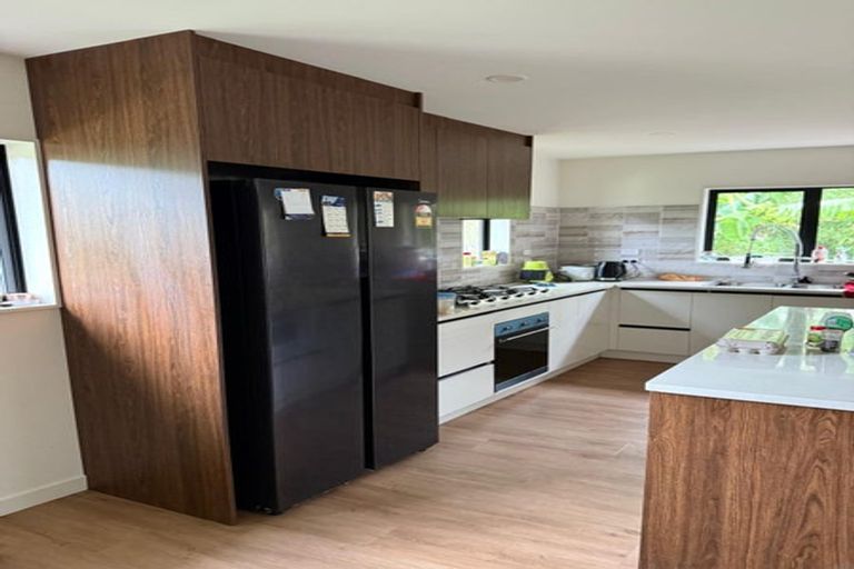 Photo of property in 41a Leo Street, Glen Eden, Auckland, 0602