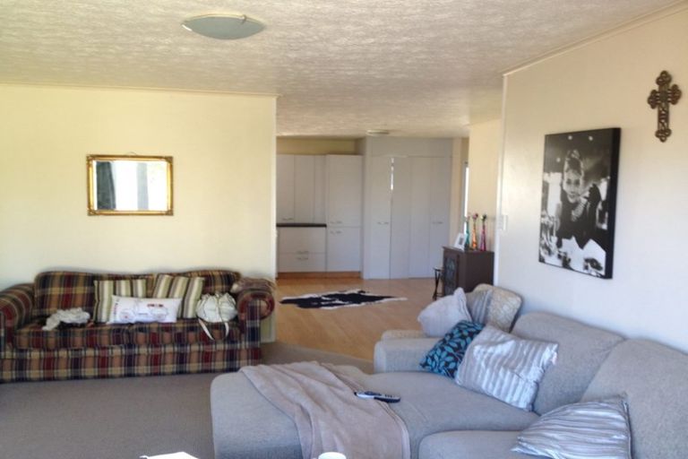 Photo of property in 8 Howard Road, Taradale, Napier, 4112