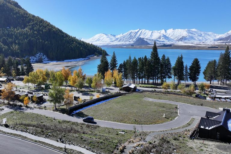 Photo of property in 5 Petes Place, Lake Tekapo, 7999